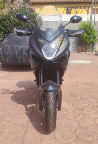 MV Agusta Turismo Veloce Lusso SCS Negra