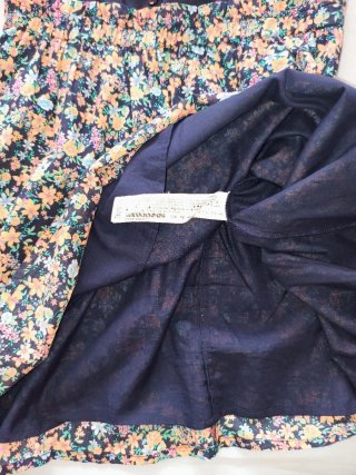 Vestido de tirantes con estampado floral
