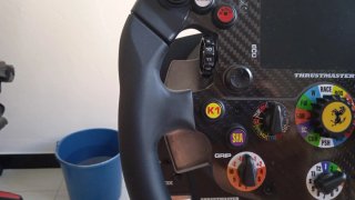 Volante Ferrari SF 1000 Replica PS4 esta nuevo