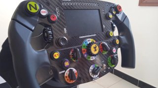 Volante Ferrari SF 1000 Replica PS4 esta nuevo