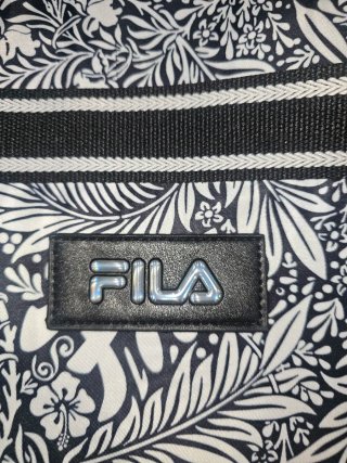 Bolso Fila Negro y Blanco Estampado