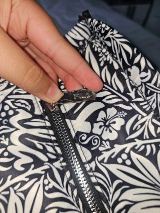 Bolso Fila Negro y Blanco Estampado