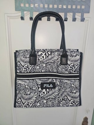 Bolso Fila Negro y Blanco Estampado
