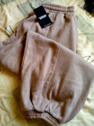 Pantalones anchos Stradivarius mujer sin estrenar