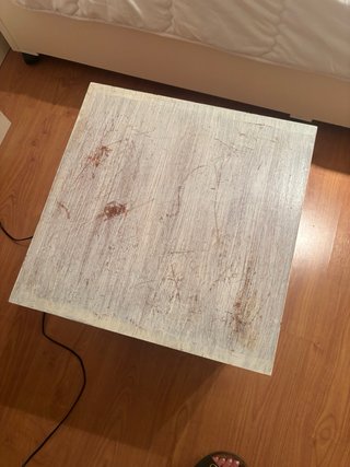 Mesa auxiliar de madera estilo rústico