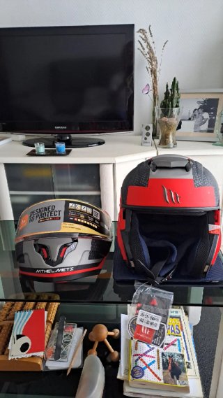 Casco MT Helmets Atom Modular