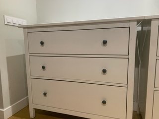 Cómoda blanca 3 cajones Ikea Hemnes