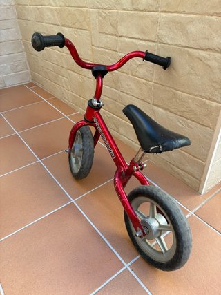 Bici sin pedales Chicco Roja