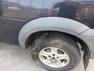 ALETIN TRASERO IZQUIERDO LAND ROVER FREELANDER (L