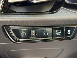 Kia Niro 1.6 GDi HEV 141 CV Emotion