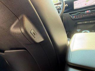Kia Niro 1.6 GDi HEV 141 CV Emotion