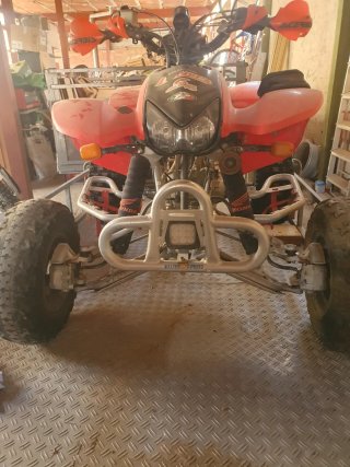Quad Honda Rojo