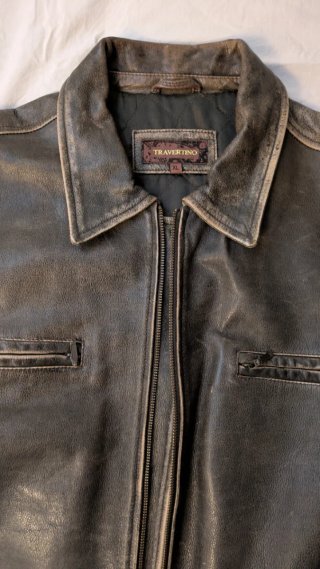 Chaqueta cazadora de piel