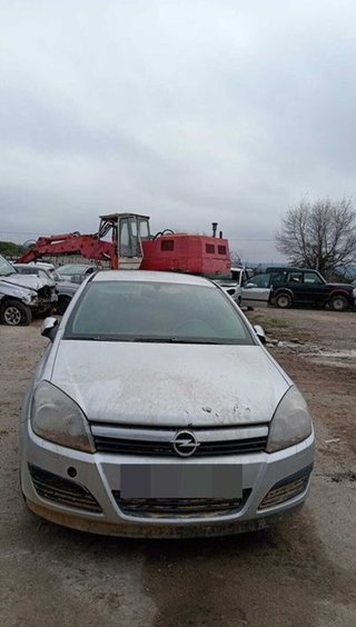 116927 tapa 330188061 opel astra 1.7 16v cdti (101