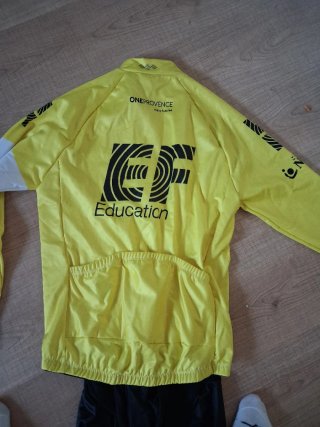 Traje Ciclismo EF Education First Amarillo