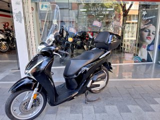Honda SH 125 ABS Negra