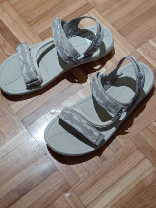 Sandalias KVDA Beige/Gris Talla 40