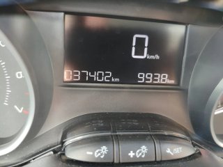 Peugeot 208 2016