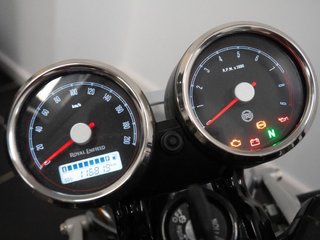 Royal Enfield Interceptor 650 - 11682 km