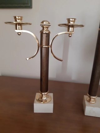 Conjunto Reloj y 2 candelabros de Metal y piedra