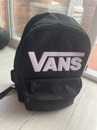Mochila Vans Negra Logo Blanco