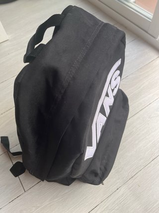 Mochila Vans Negra Logo Blanco