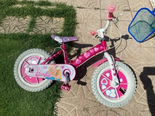 Bicicleta Barbie rosa infantil