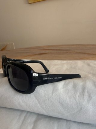 Gafas de sol Carolina Herrera negras
