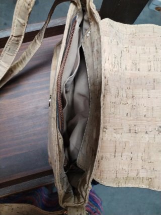 Bolso de corcho estampado
