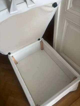 Puff EKTORP IKEA beige con almacenaje