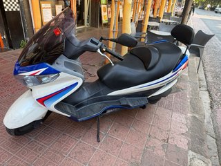 Suzuki Burgman 125 2011 - 54.000 km