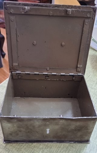 Caja de Caudales Antigua de Hierro, 21 cm
