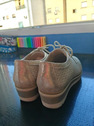Zapatos zuecos Pitillos Mujer Talla 38 Dorados