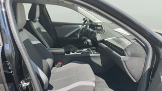 Opel Astra 1.2T XHL Tech Edition eDCT 100 kW (136 CV)