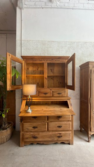 Alacena antigua escritorio vitrina madera