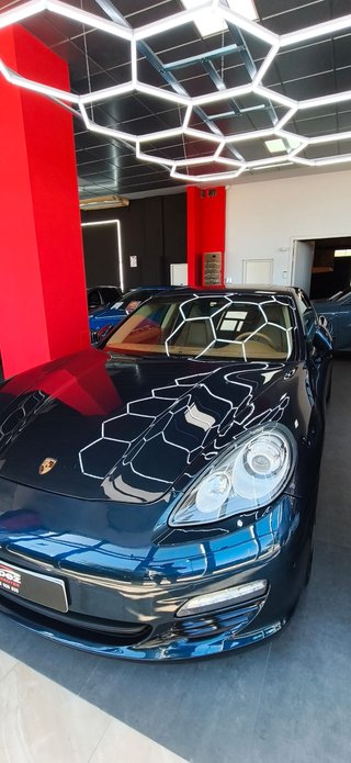 Porsche Panamera 2012