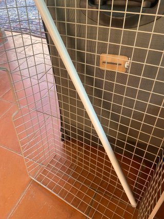 Cesto regilla gris armario Ikea Pax