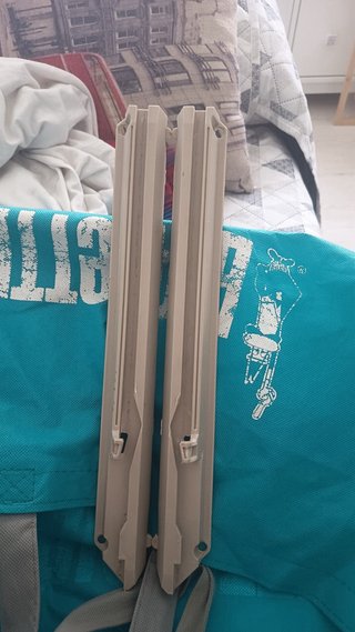 Cesto regilla gris armario Ikea Pax