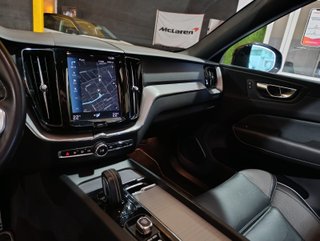 Volvo XC60 T8 R- DESING HIBRIDO ENCHUFABLE + TECHO