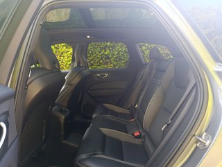 Volvo XC60 T8 R- DESING HIBRIDO ENCHUFABLE + TECHO