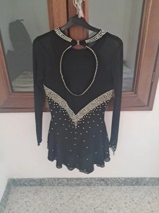 Vestito pattinaggio artistico con strass