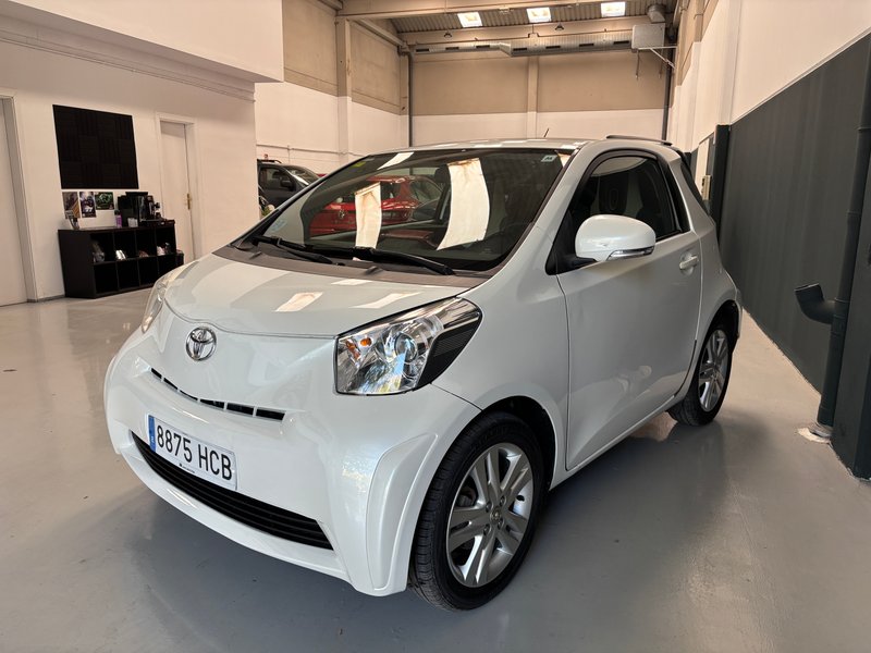Toyota iQ 1.3 - foto 1