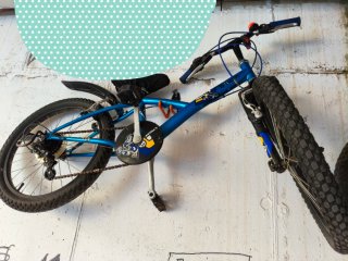 Bicicleta infantil B-twin 20 azul