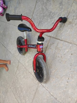 Bici sin pedales Chicco Red Bullet