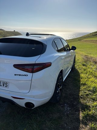 Alfa Romeo Stelvio 2022 VELOCE Q4 AWD