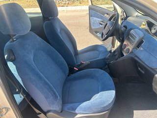 Lancia Ypsilon 2005