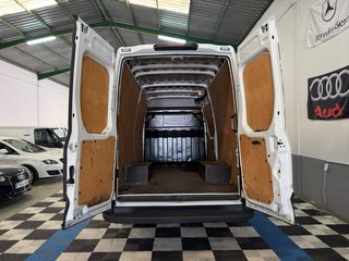 IVECO DAILY 2.3 35-140 HI MATIC 35 C V RADSTAND