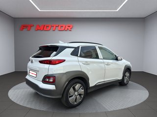 Hyundai Kona 150kW EV Klass 484km