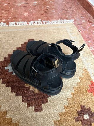Sandalias Dr. Martens Negras