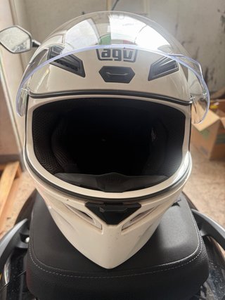 Casco AGV blanco